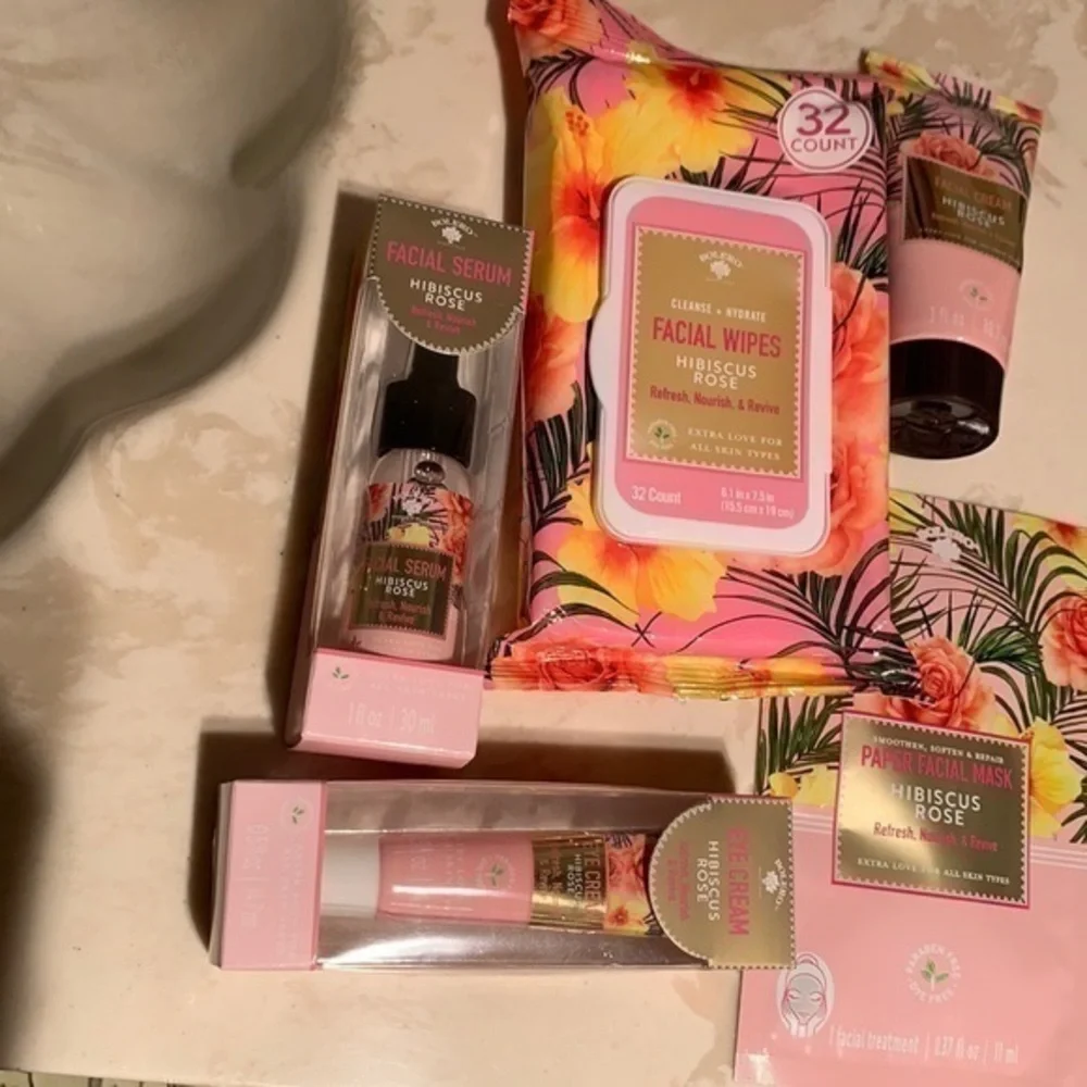 Beauty,  Bundle